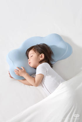 【多妈团购 多功能升级全棉款云朵护颈枕头】大人孩子都可以用 弹弹的好舒服~人体工学设计，不管躺着 趴着 还是坐着 都能撑住！再也不怕脖子酸痛-圆圆家纺