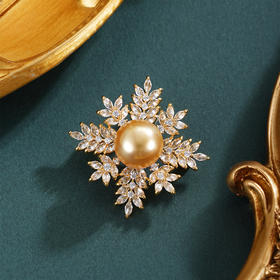 子佩集【骄阳映雪】珍珠惜王妃胸针【HJYXZ001】12.5mm珠镀金四芒星金色珠2601
