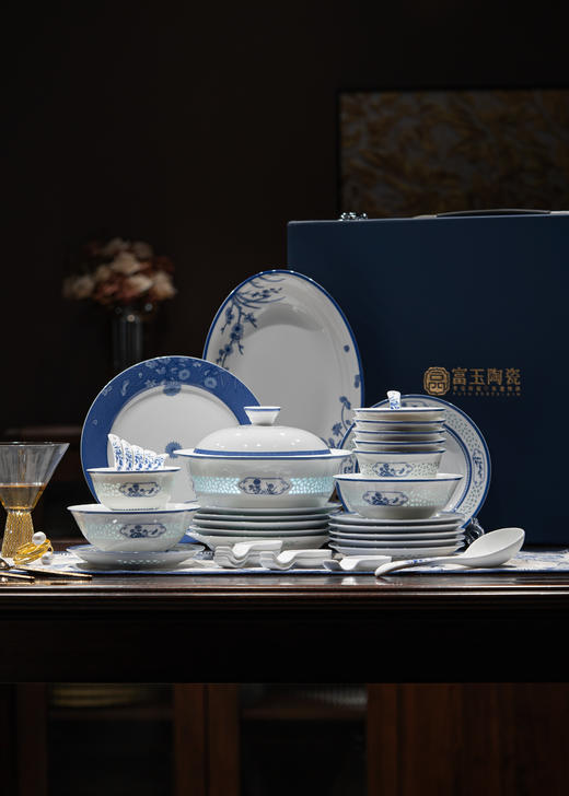 富玉丨景德镇玲珑瓷餐具套装家用新中式四时吉祥餐具 商品图0