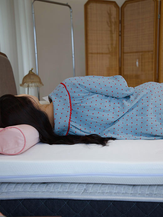 成人樱花乳胶颈椎枕（缎面枕套）预售15天【让好睡眠更简单容易】【会呼吸的乳胶枕+升级小颗粒床垫】泰国进口 拥有一个好睡眠的开始  不可错过的好枕头 好床垫~ 商品图9