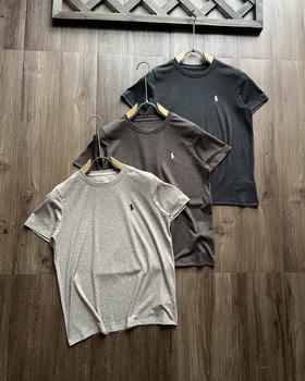 女款经典马标刺绣T恤、正肩剪裁+柔软纯棉、穿着舒适透气，胸前小马刺绣超有辨识度