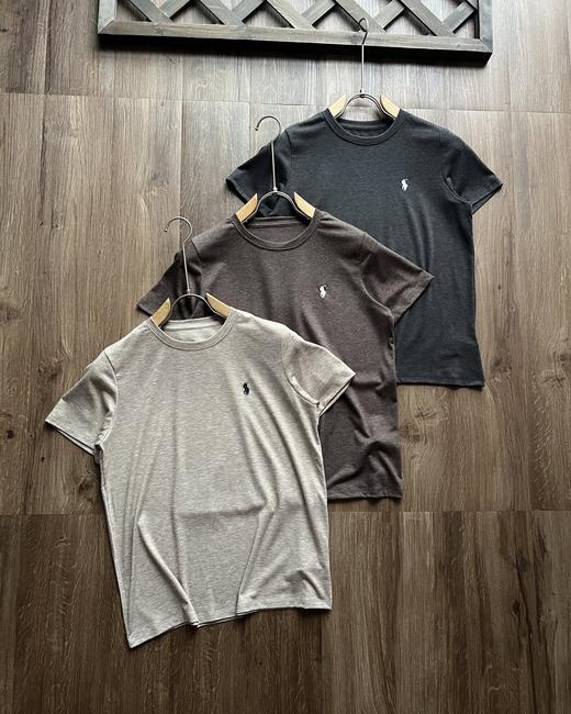 女款经典马标刺绣T恤、正肩剪裁+柔软纯棉、穿着舒适透气，胸前小马刺绣超有辨识度 商品图0