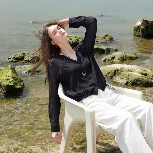 【醋酸】三彩2026夏季新款轻奢短外套开衫宽松轻薄长袖上衣M 商品图3