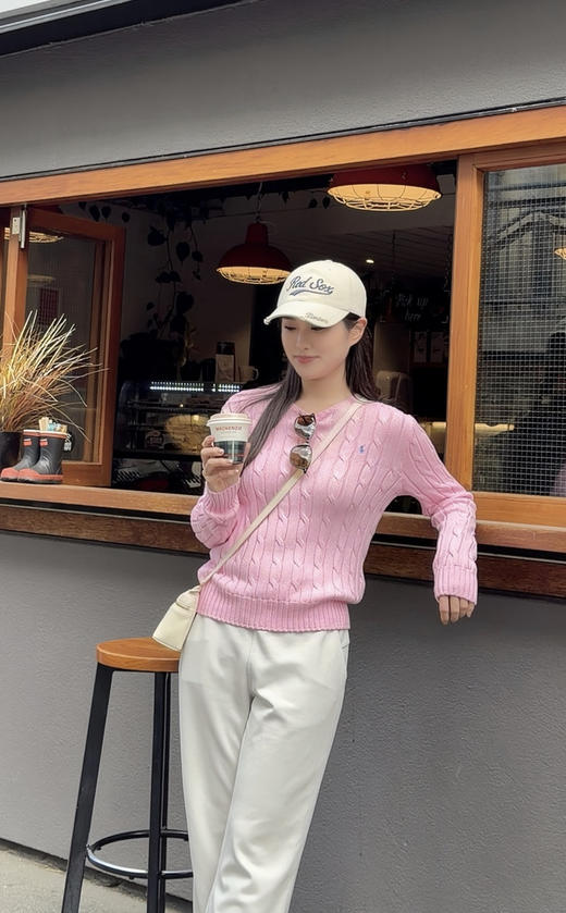 324-3 亲戚工厂 买贵揍我 亲肤舒适减龄时髦 马仔纯棉圆领毛衣 整个人明亮起来 商品图4