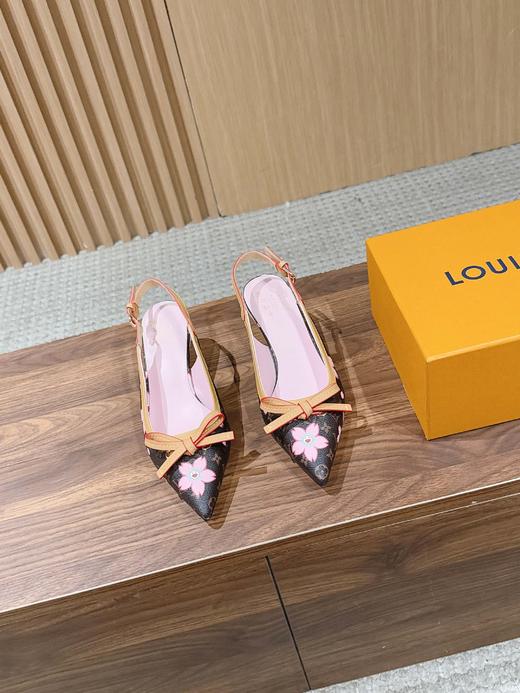 驴家  X TM 村上隆联名老花芭蕾舞鞋蝴蝶结拼色猫跟凉鞋 （DBG） 商品图7