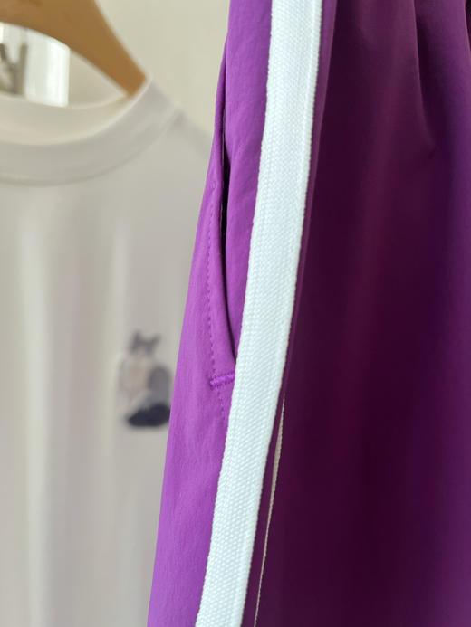 【比好更好】噢蜜ooomeooo东丽速干条纹直筒裤 商品图13