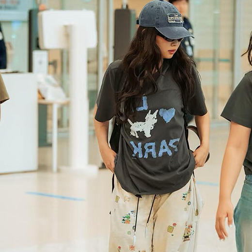 Jennie同款短袖LOVE PARK短袖T恤 商品图5