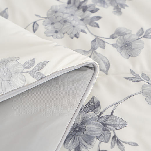 杉杉家纺 丝滑凉感夏凉被-山茶花 商品图3