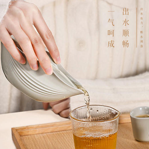 杭州西湖景区一帆风顺茶具礼盒草木灰釉一壶两杯套组 商品图1