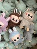 祖国版！当装饰摆件，品质巨好，无包装 THE MONSTERS-心动马卡龙搪胶脸搪胶挂件 商品缩略图2