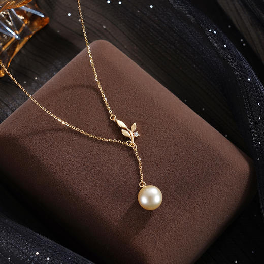 子佩集【叶曳生姿】银S925珍珠惜王妃套链【HJYTL011】9mm珠镀金树苗叶片金色珠吊球2601 商品图0