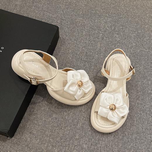 【软皮版新厚底凉鞋】小个子花朵休闲百搭 舒适超美露趾凉鞋女士平底鞋  商品图1