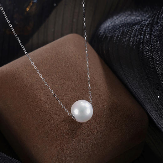 子佩集【小情缘‌】Pt900铂金项链【MLKJXL001】8.8mm珠双色单珠2601 商品图1