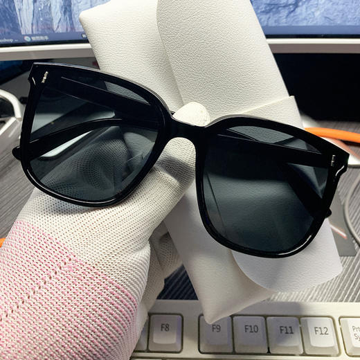 新款韩款墨镜 男女遮阳太阳镜 防紫外线眼镜 出行装备潮镜   商品图3