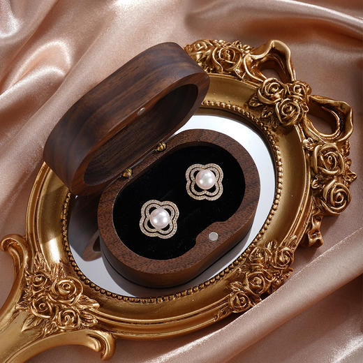 子佩集【四叶涟漪】银S925珍珠惜王妃耳钉【YE0109】7.5mm珠四瓣花四叶草2601 商品图1