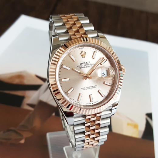 【95新】ROLEX 劳力士126331-0010天文台认证自动机械机芯日期显示41MM（男款）日志型系列蚝式钢/18K玫瑰金220326NJS08 商品图3