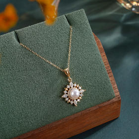 子佩集【雪绒花语】银S925珍珠惜王妃套链【MLTL006】5mm珠镀金四芒星2601