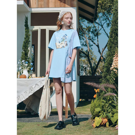 两三事梵高文艺星垂素野2026夏季新款印花拼布不对称t恤裙连衣裙 商品图3