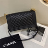 Chanel leboy 黑金 荔枝纹牛皮 中号 斜挎包 商品缩略图1