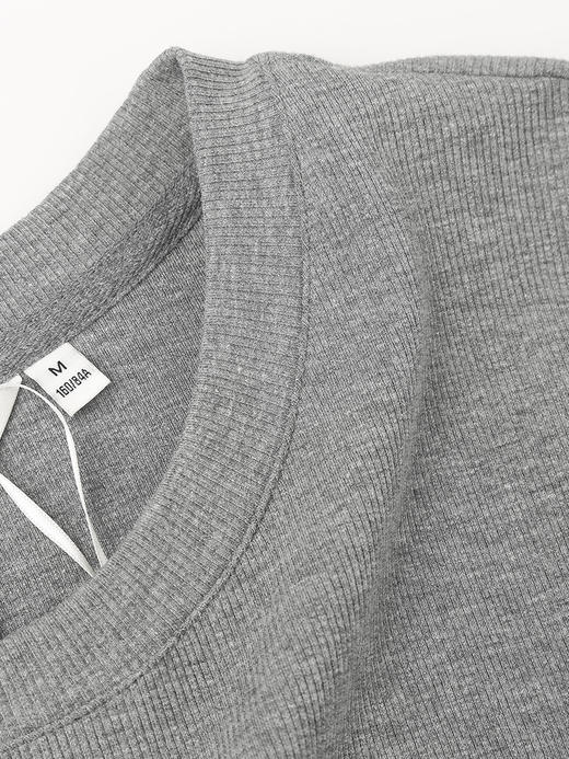 白色肌理感圆领无袖上衣女 侧边抽褶彩珠设计 修身显瘦百搭短袖 T 恤 商品图5