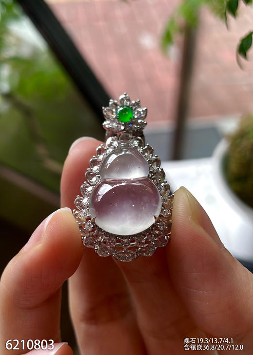 6210803，葫芦吊坠。具体价格微信咨询 商品图0