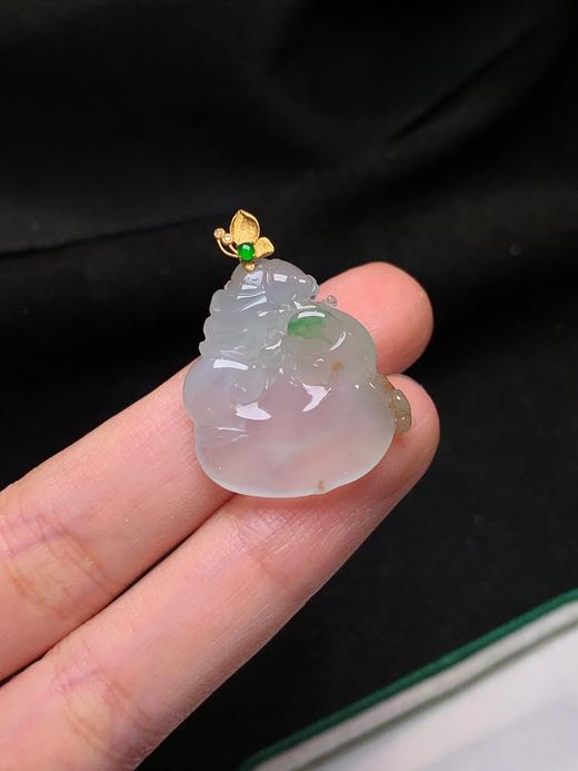 飘绿如意吊坠 商品图0