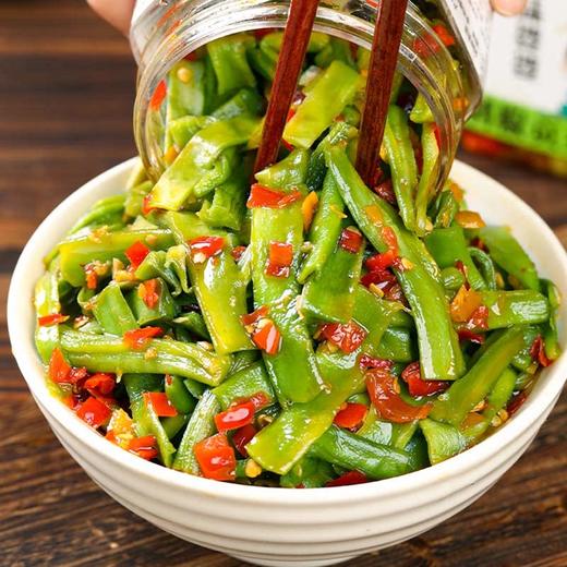 味婆娘剁椒香辣贡菜湖南下饭菜280克/瓶开胃拌饭拌面速食美食酱菜 商品图1