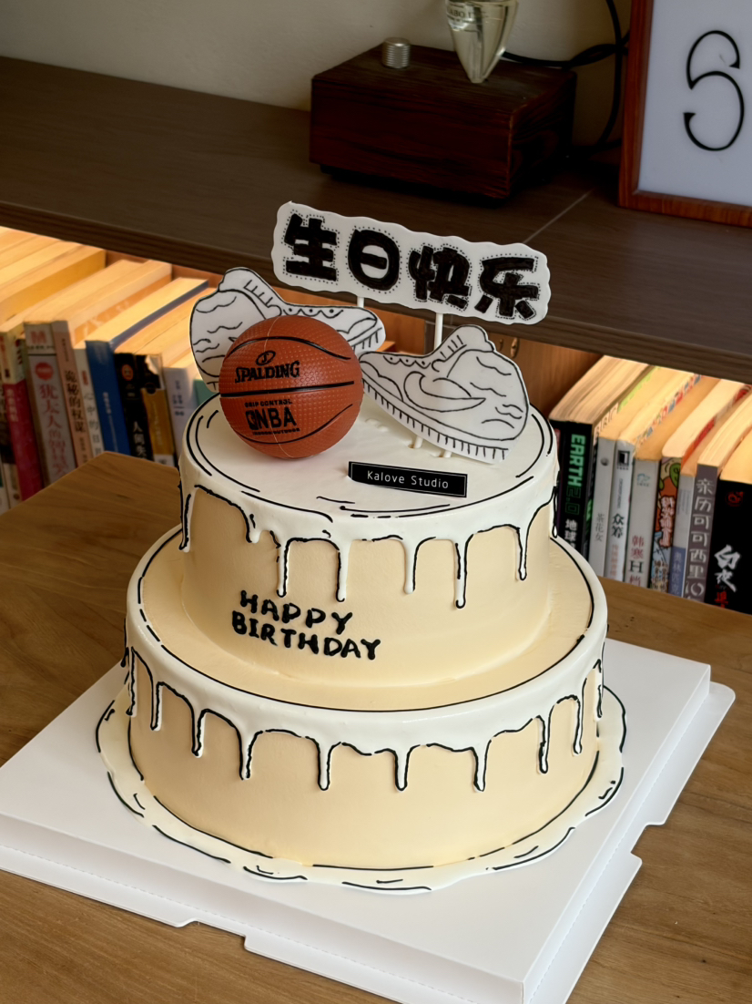 二次元漫画风篮球男生男孩周岁蛋糕（主图双层效果