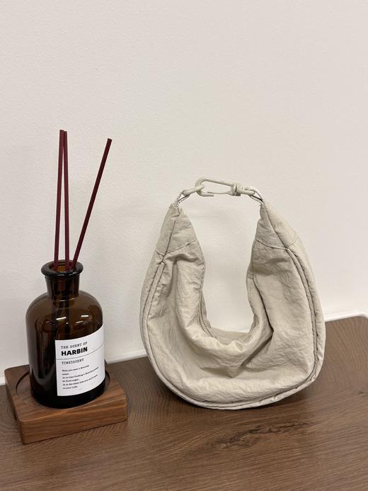 👜这个春夏，拒绝沉重💃【2026年新款U家同款-8色mini三背饺子包】❗️❗️经典永不过时的饺子包又上新啦😍饺子造型太可爱啦！！🔥 🌈一共8色哦~这也太好搭配啦！ 商品图9