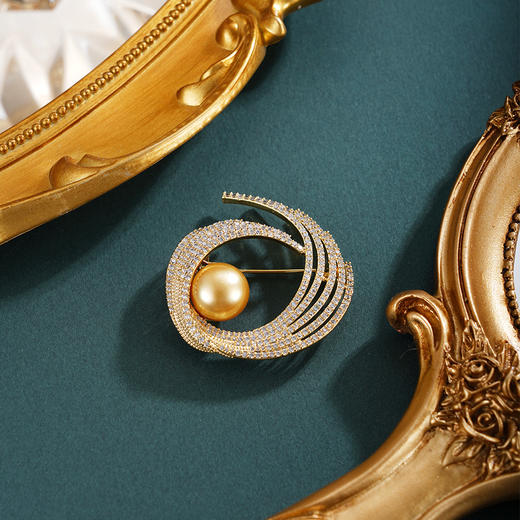 子佩集【翎舞天霄】珍珠惜王妃胸针【HJYXZ002】12.5mm珠镀金羽翅膀金色珠2601 商品图1