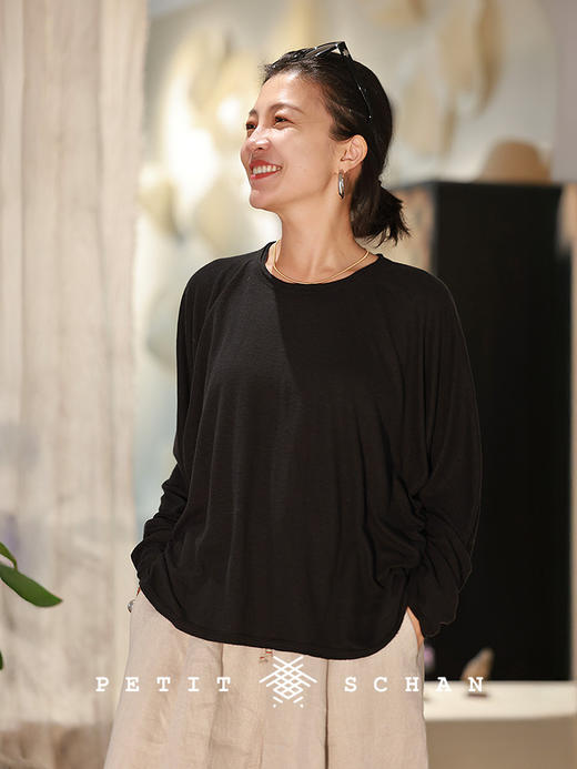 Petit Schan小闪 CLO#1085 Whatever 随便 汉麻莱赛尔防晒长袖T恤 商品图4