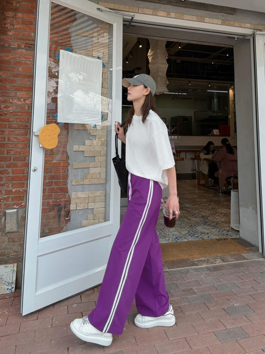 【比好更好】噢蜜ooomeooo东丽速干条纹直筒裤 商品图1