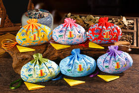 道医秘制香囊，驱蚊避虫！（颜色随机）