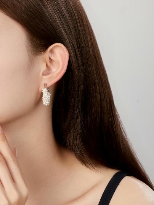 IIPO宜珠宜宝「编织系列」天然淡水珍珠马蹄扣耳环(礼盒装) 商品图3