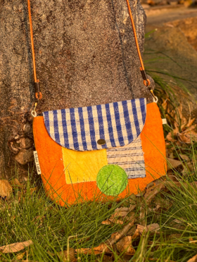 回声Echos/ 橘底蓝条纹斜挎帆布包