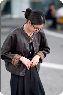 641011春上新 短款蛋白皮皮衣 商品图6