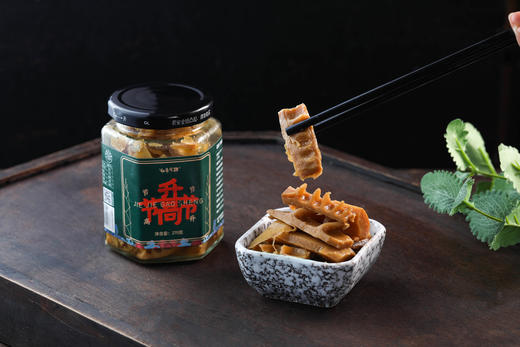 【毛笋上新】奉化油焖笋 紫标“毛笋”/黄标“黄泥拱”/绿标“雷笋”/红标春笋微辣低甜 无水慢烤 古法秘制 四明山溪口镇 甘甜脆嫩（下单48小时邮政发货） 商品图4