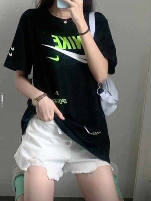 【上海/南宁门店直发】【NIKE耐克双钩T恤】男女同款休闲短袖 潮流百搭运动上衣 商品图4