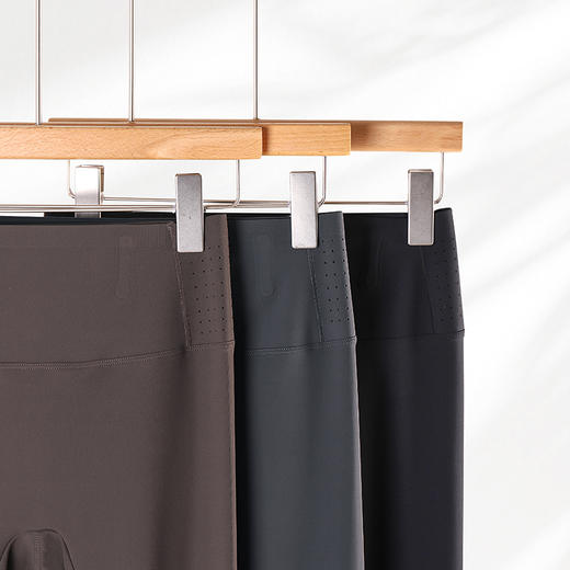 【焕新季】美奈川超薄透气孔防晒裤久穿不卷边不下滑UPF50+高倍防晒贴合身形无束缚EM06204 商品图4