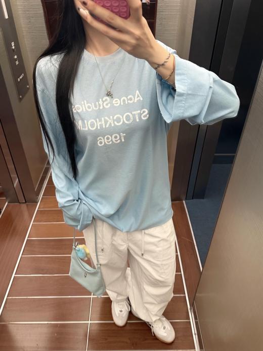 Acn* 26ss春夏新款 湖水蓝做旧1996 logo印花长袖T恤（XHH） 商品图1