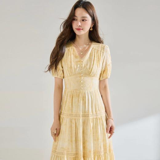 「高货sh」全新升级【铂金会员330/天猫449/差价119】(12958)洛诗琳莱赛尔天丝刺绣连衣裙2026炒色工艺V领蕾丝拼接裙 商品图3