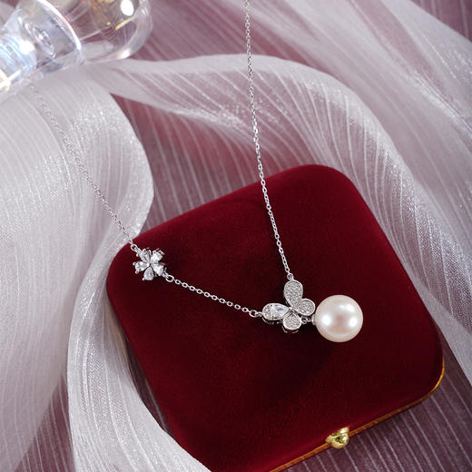 子佩集【花蝶之遇】银S925珍珠惜王妃套链【MLTL025】10mm珠蝴蝶五瓣花2601 商品图1