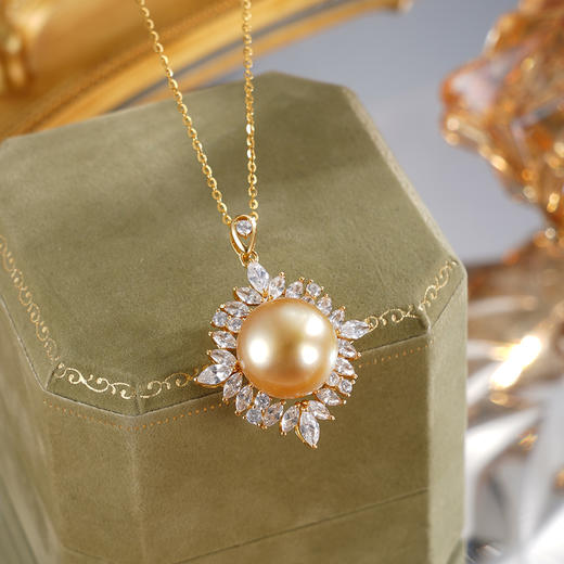 子佩集【盈盈圆满】银S925珍珠惜王妃套链【HJYDZ004】13mm珠镀金四芒星金色珠2601 商品图0