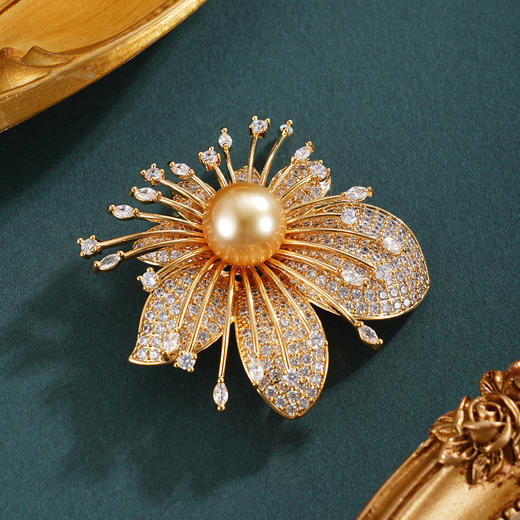 子佩集【花开永恒】珍珠惜王妃胸针【HJYXZ003】12.5mm珠镀金桃花金色珠2601 商品图0