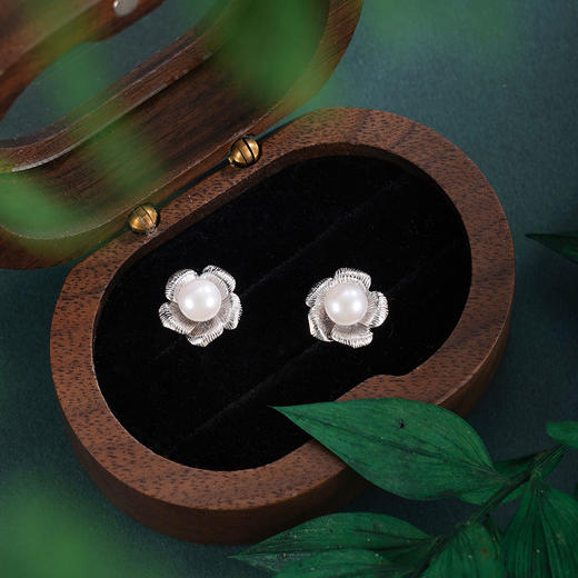 子佩集【花妍月魄】银S925珍珠惜王妃耳钉【XXED020】6mm珠五瓣花玫瑰2601 商品图0