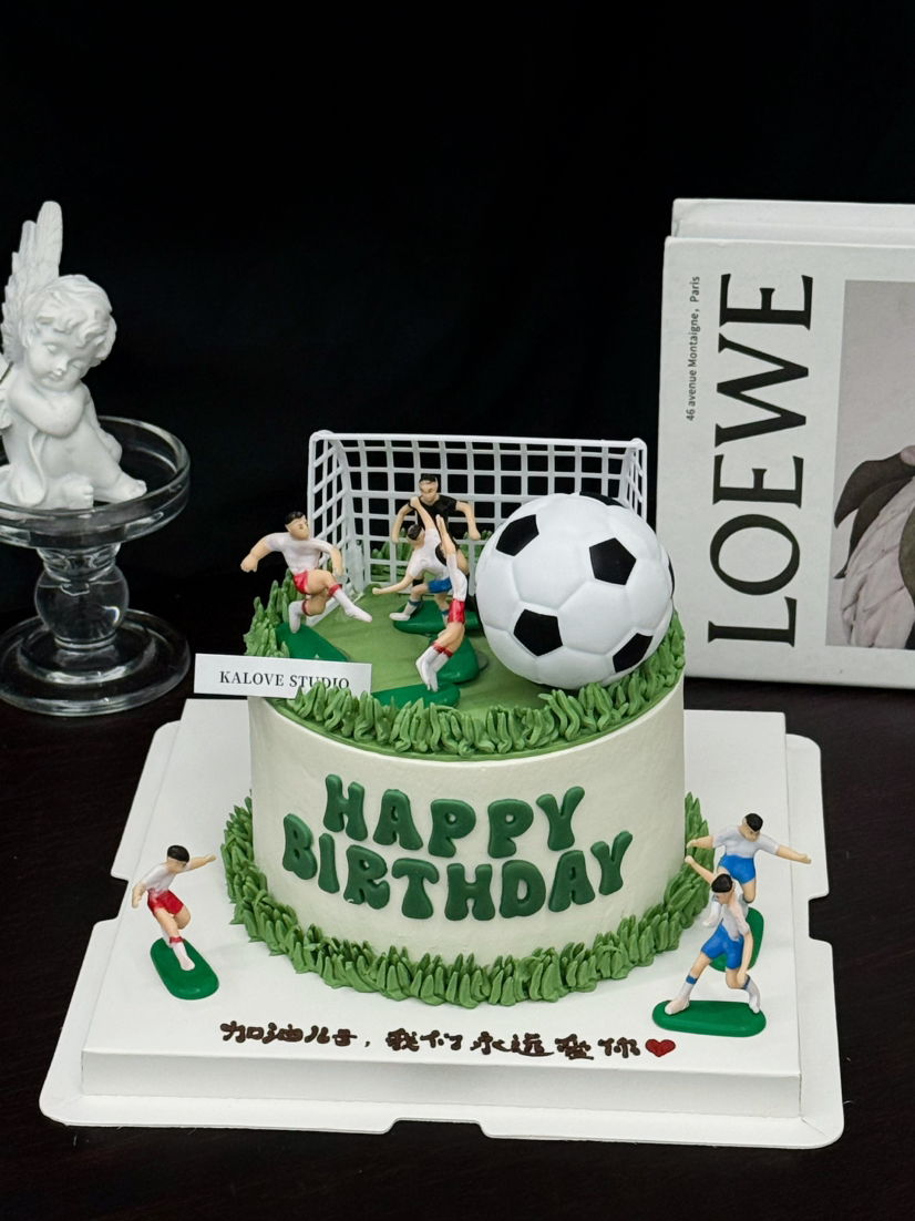 足球男孩运动蛋糕