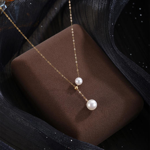 子佩集【流年絮语】G18K珍珠惜王妃项链【MLKJXL007】5.5-7.5mm珠镀金吊球双珠2601 商品图1
