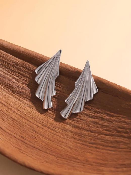 IIPO宜珠宜宝原创「扇韵」系列极简耳环925银镀金(礼盒装) 商品图2