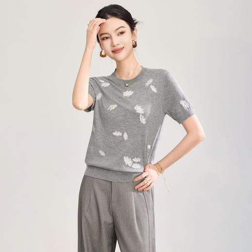 「高货wl」全新升级【铂金会员183/天猫249/差价66】(12047)洛诗琳美丽诺羊毛针织T恤2026新款花朵刺绣显瘦针织上衣 商品图0