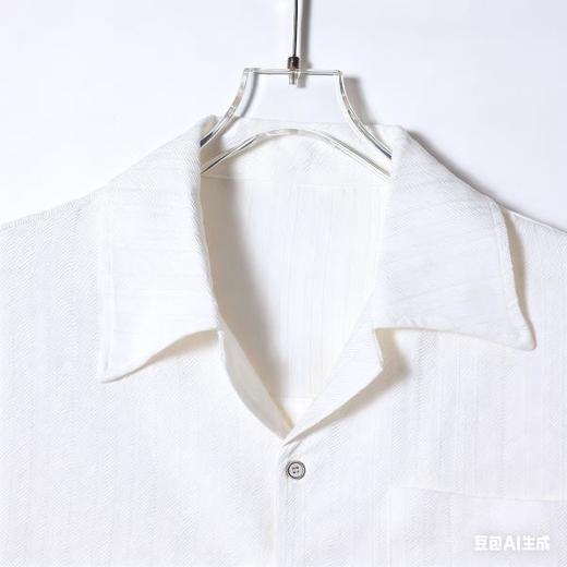 1255SDSA男装2026新款高贵轻奢肌理感竖纹纽扣短袖衬衫百搭简约上衣 商品图2